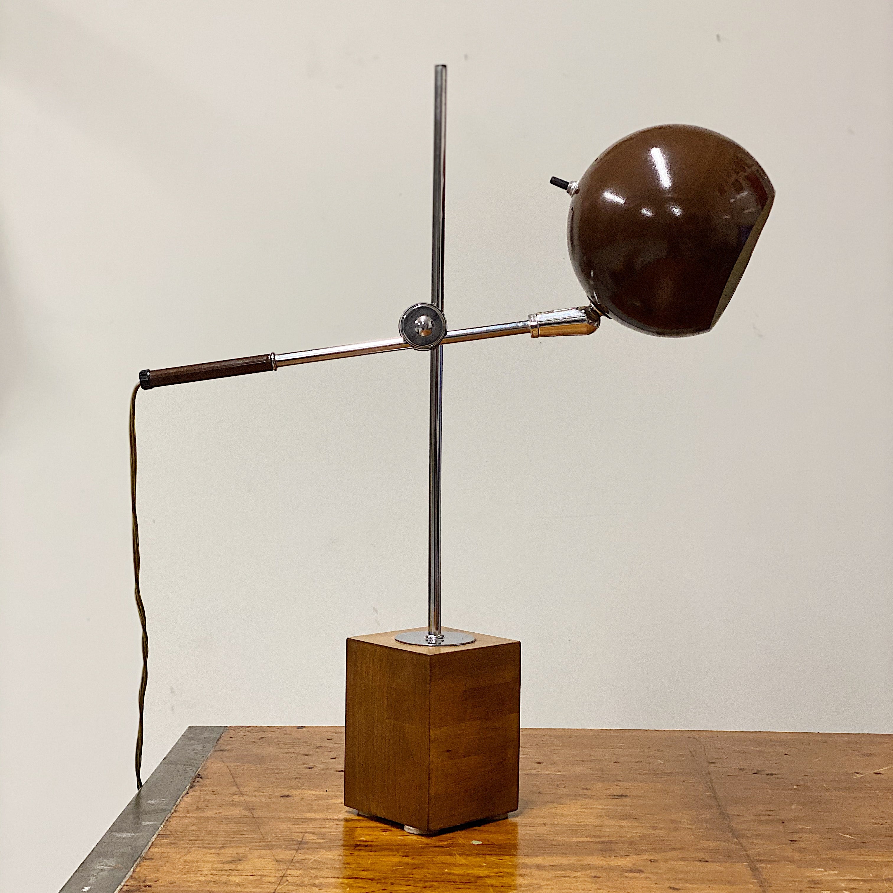 Vintage Eyeball Telescoping Table Lamp - 1950s Space Age Midcentury Modern Light - Rare Atomic Adjustable Orb Lighting - Brown and Chrome