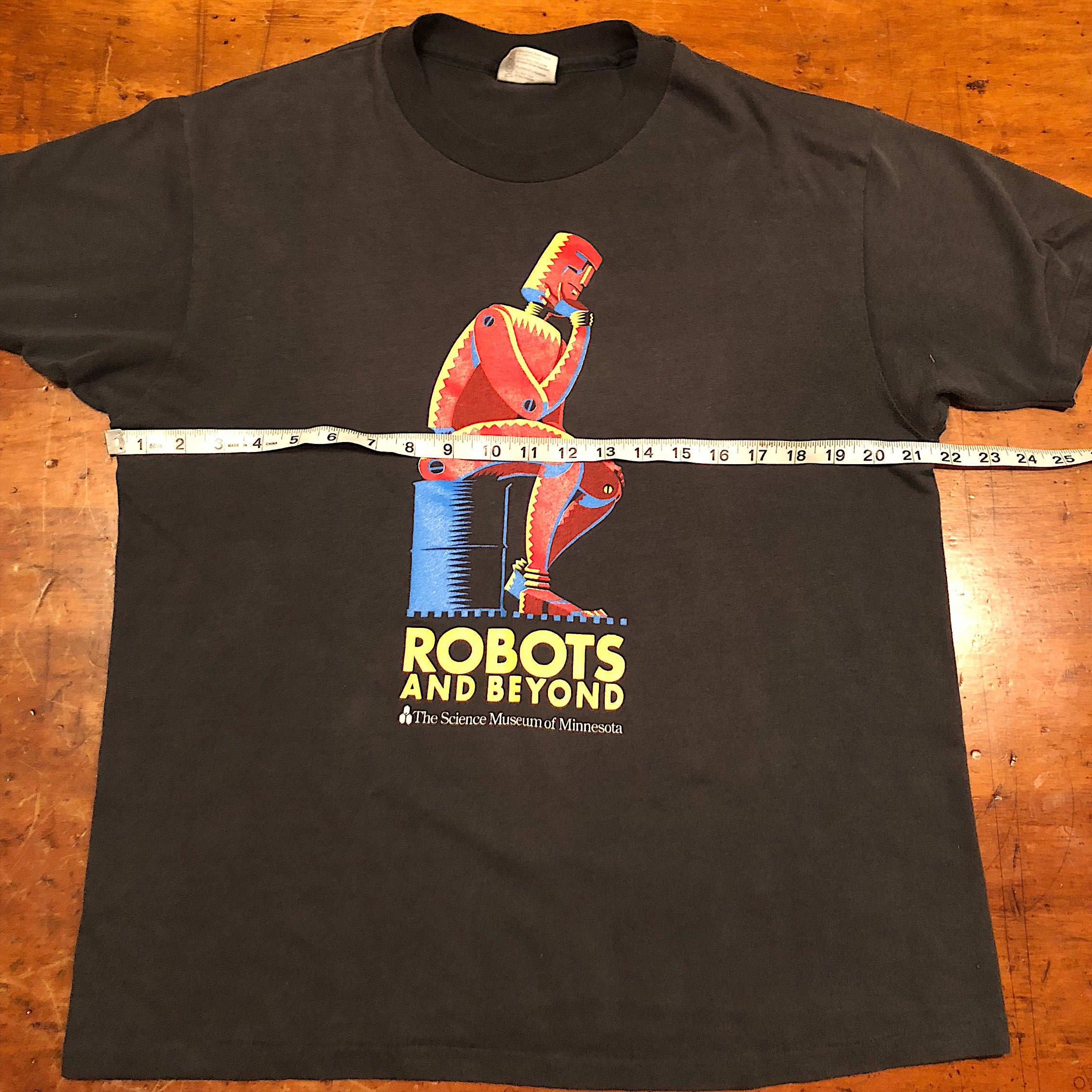 Rare Robot T-Shirt from Science Museum- Black XL - "Robots and Beyond" - 1988