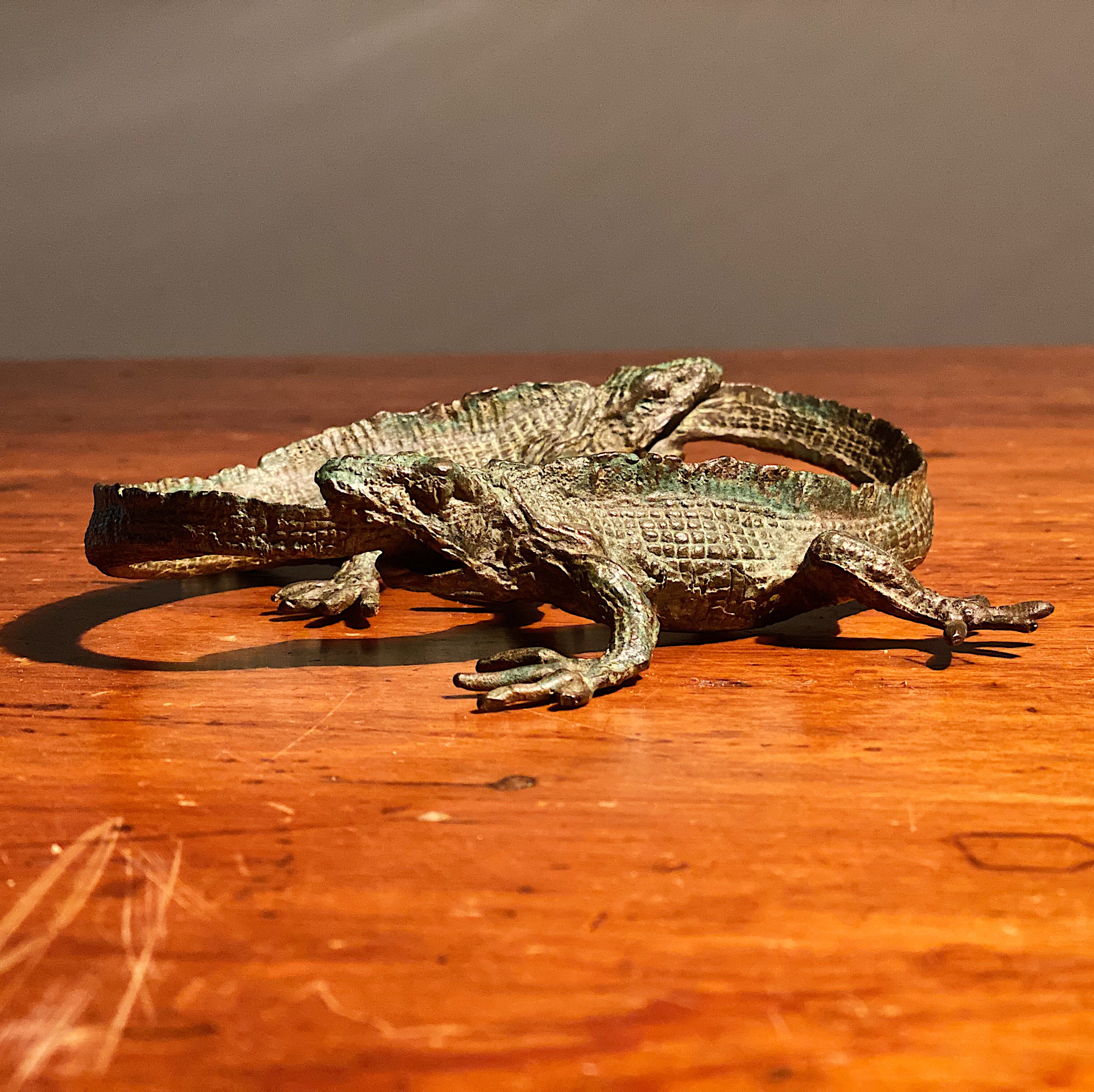 Stephen Maxon Bronze Sculpture of Lizards Eating Tails | Ouroboros