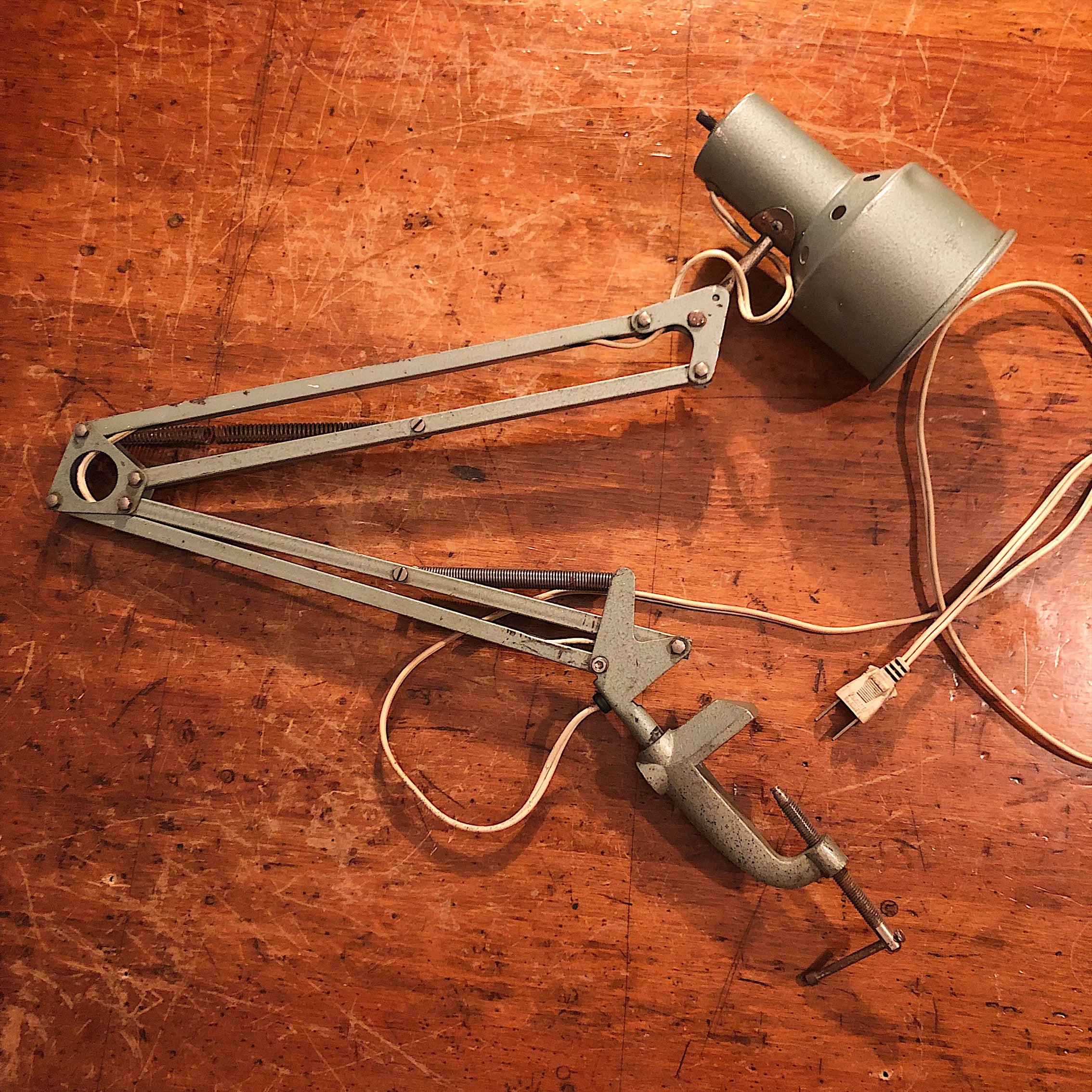 Vintage Swing Arm Drafting Lamp | Cyril Pesek Estate – Mad Van Antiques